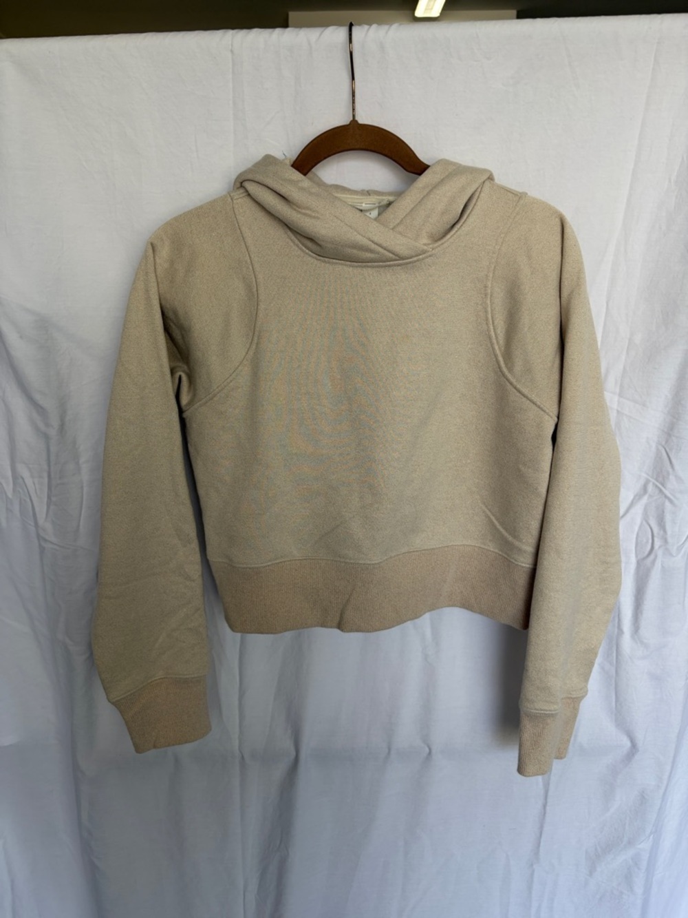 Lululemon Loungeful Cropped Hoodie Spark Bone Sz 4 - read description